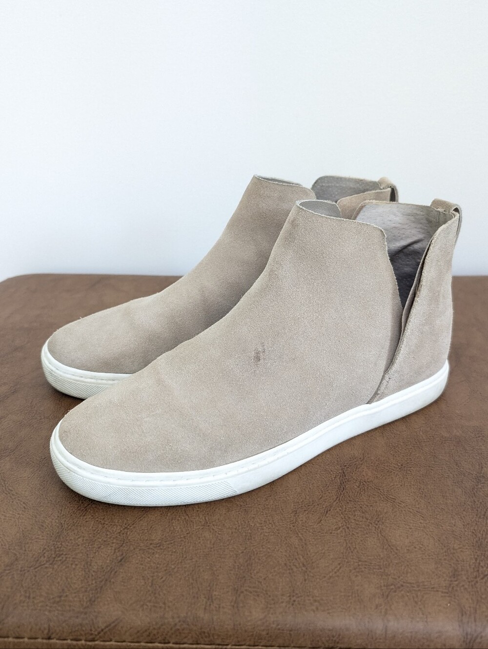 Birdies The Falcon Boots in Almond Milk - Picture 4 of 8